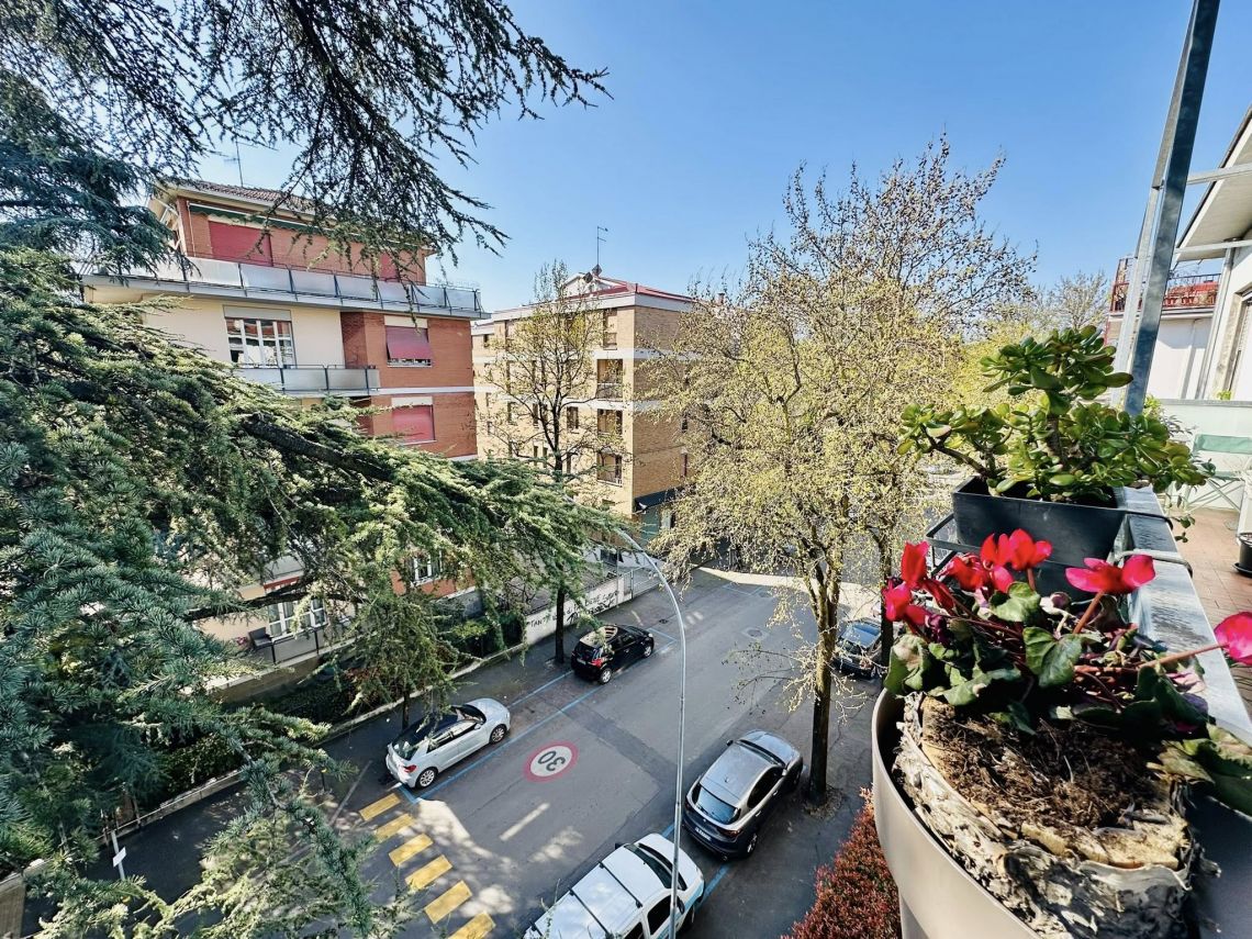 Appartamento Luce di Parma | Parma - Apartments - Parma Centro