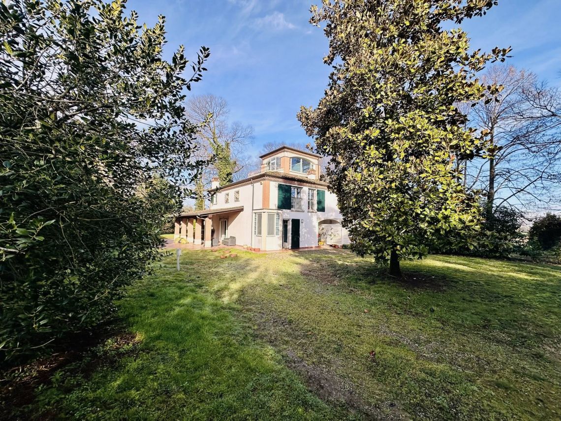 Villa Magnolia | Parma - Apartments - Parma Centro