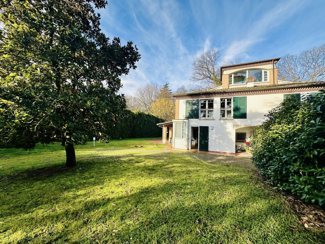 Villa Magnolia | Parma - Apartments - Parma Centro