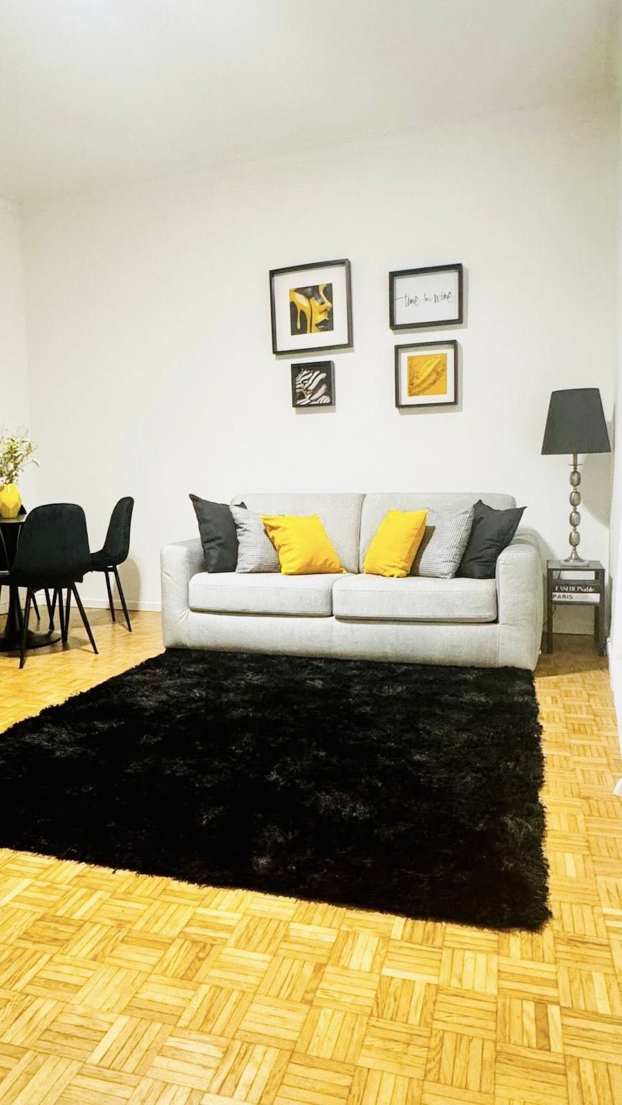 Appartamento Cavour | Parma - Apartments - Parma Centro