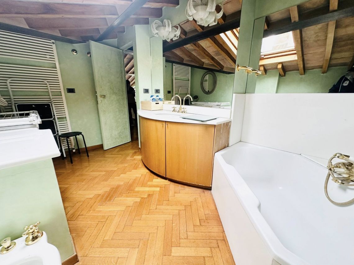 Appartamento Angiol D' Oro | Parma - Apartments - Parma Centro