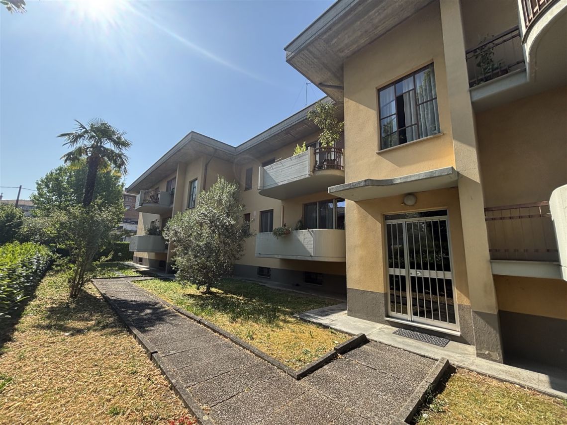 Appartamento Via Sidoli | Апартаменты - Parma - Parma Centro